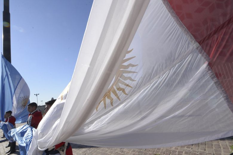 Córdoba celebra este lunes 18 el Día de la Bandera Provincial