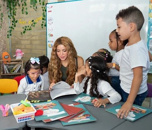 Shakira inaugura un nuevo colegio en Barranquilla