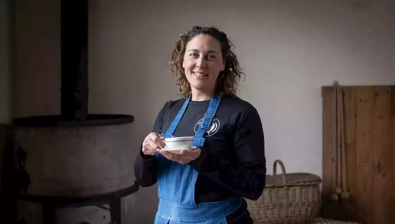 Una casa de té atendida por mujeres que investigan recetas y ofrecen manjares