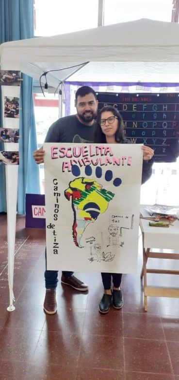 Premian a docentes argentinos por la tarea que desarrollan frente a una realidad que duele