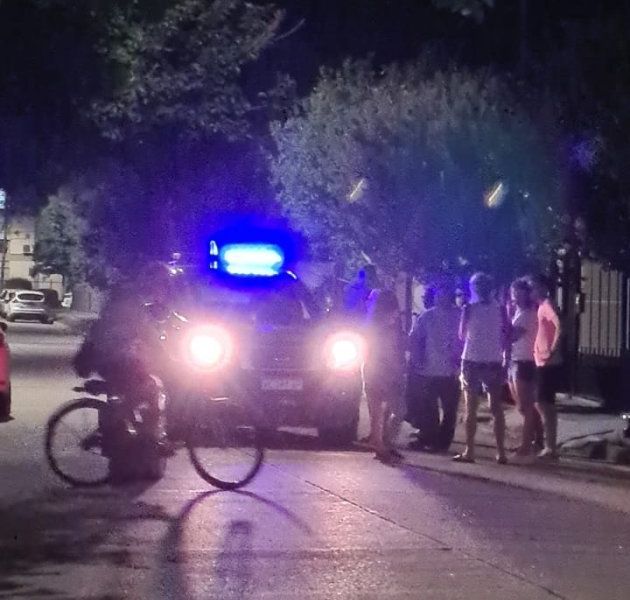 Le robaron la moto a un cadete en barrio Abilene 