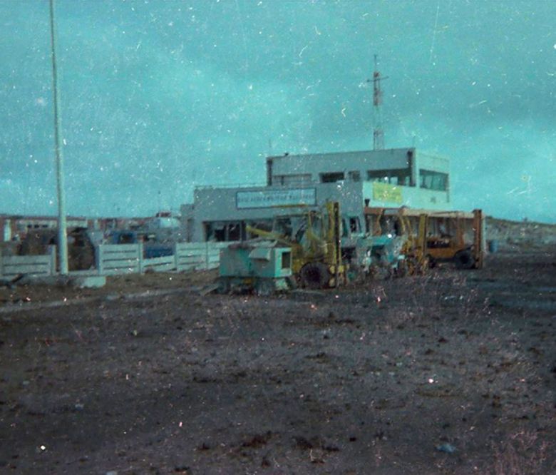 Tras 42 años, el subteniente Jorge Pérez Grandi se rencontró con sus fotos de la Guerra de Malvinas