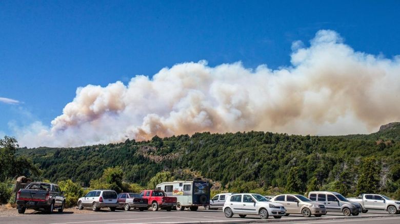 El incendio en el Parque Nacional Los Alerces ya afecta más de 1.000 hectáreas 