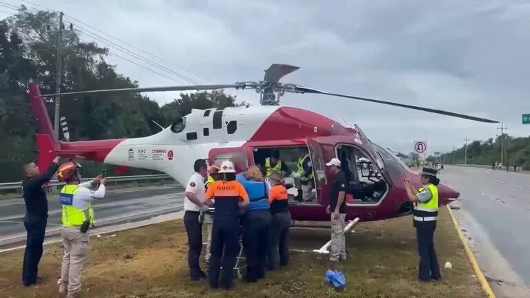 Cinco turistas argentinos murieron en un fuerte accidente en la carretera Puerto Aventuras-Tulum