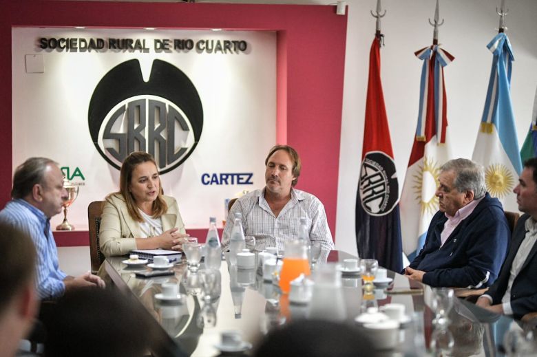 Myrian Prunotto se reunió con referentes del sector agropecuario en Río Cuarto