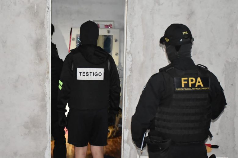 FPA desbarató una banda familiar en Córdoba y allanó una celda de la cárcel de Río Cuarto 