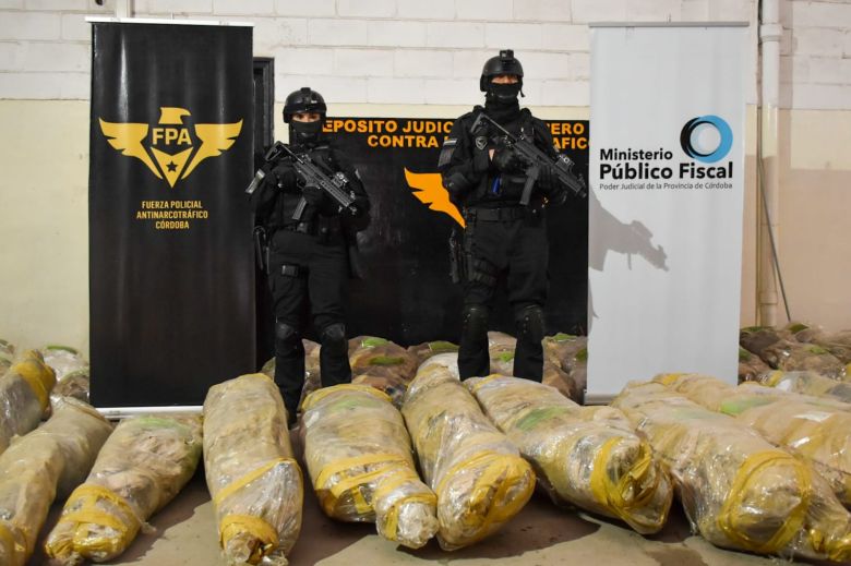 Incineración de plantas de marihuana secuestradas en Córdoba 