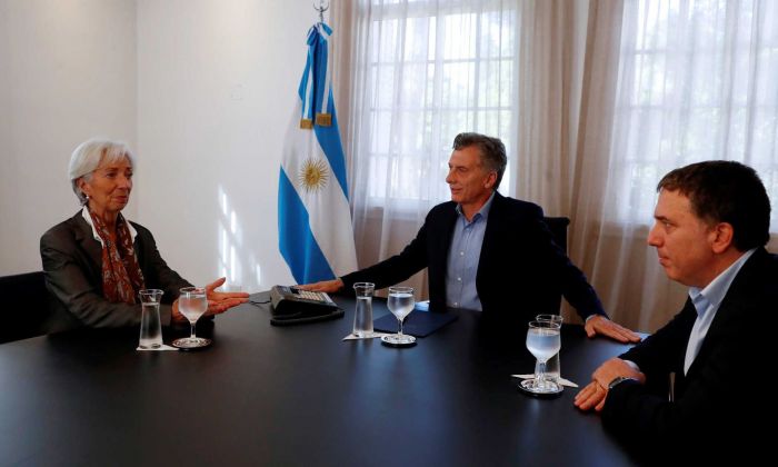 La deuda argentina ya se acerca al 97,7% del PBI del país y es la más alta de la región