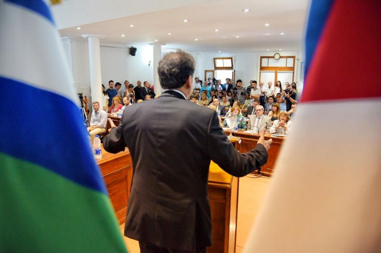 El intendente Llamosas dejó abiertas las sesiones en el Concejo Deliberante