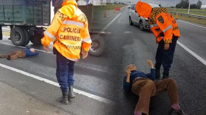 Multa y escándalo: un jubilado se acostó en la autopista para protestar contra la Policía Caminera
