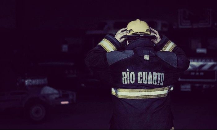 Evacuaron preventivamente un edificio en San Martín al 500 por humo en un tablero