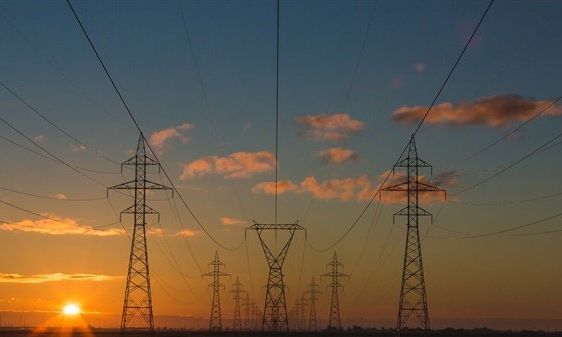 Qué es el sistema de interconexión eléctrica y por qué su falla dejó sin luz a todo el país