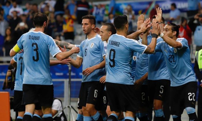 Uruguay quiere clasificarse ante Japón