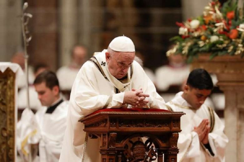     El Papa celebró el Domingo de Ramos: "Los héroes no son los que tienen dinero"