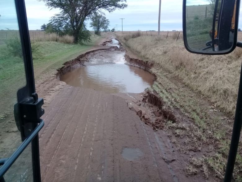 Imágenes impactantes de cómo afectó la lluvia a los caminos rurales  