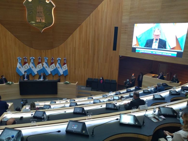 Schiaretti realizó la apertura de las Legislativas Provinciales 2021