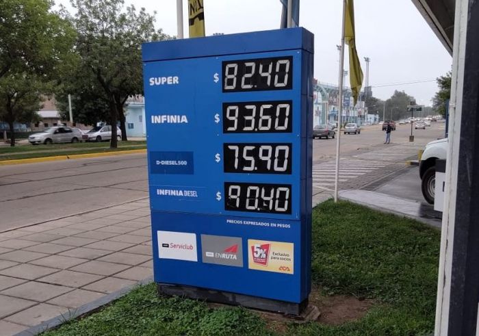YPF aumentó en un peso los precios de los combustibles