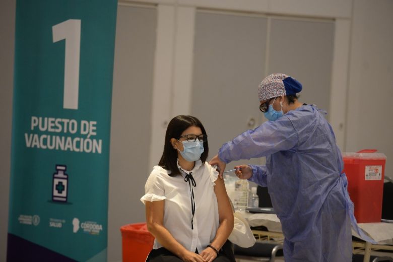 Durante el miércoles se vacunaron 3.902 personas contra el Covid-19 en la provincia