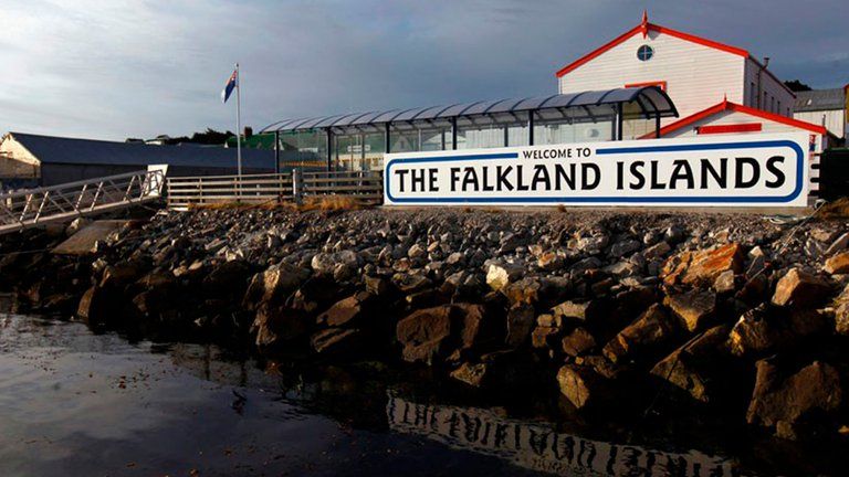 El Reino Unido advirtió que mantendrá presencia militar en las Islas Malvinas para protegerla de ataques externos