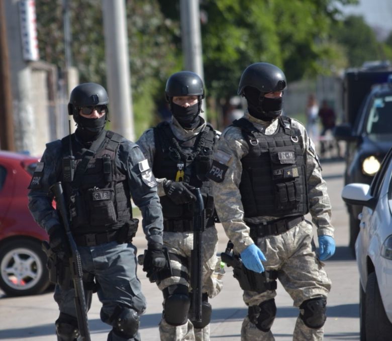 Dos riocuartenses detenidos al viajar con 3.200 dosis de drogas