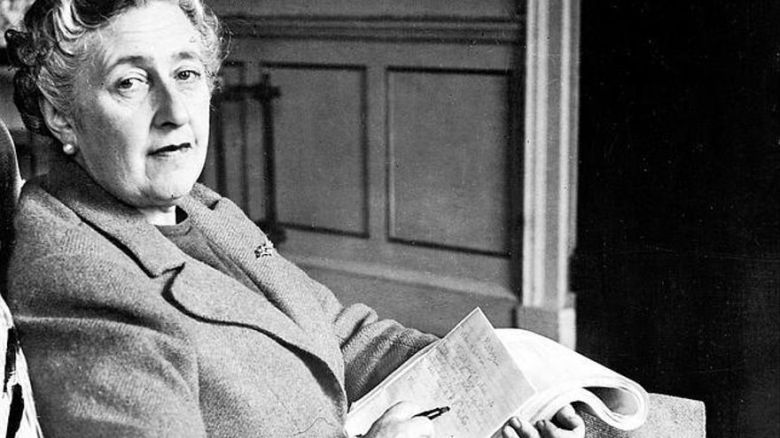 Espiritismo y una extraña desaparición: la enigmática vida de Agatha Christie, la mujer que inventó el misterio