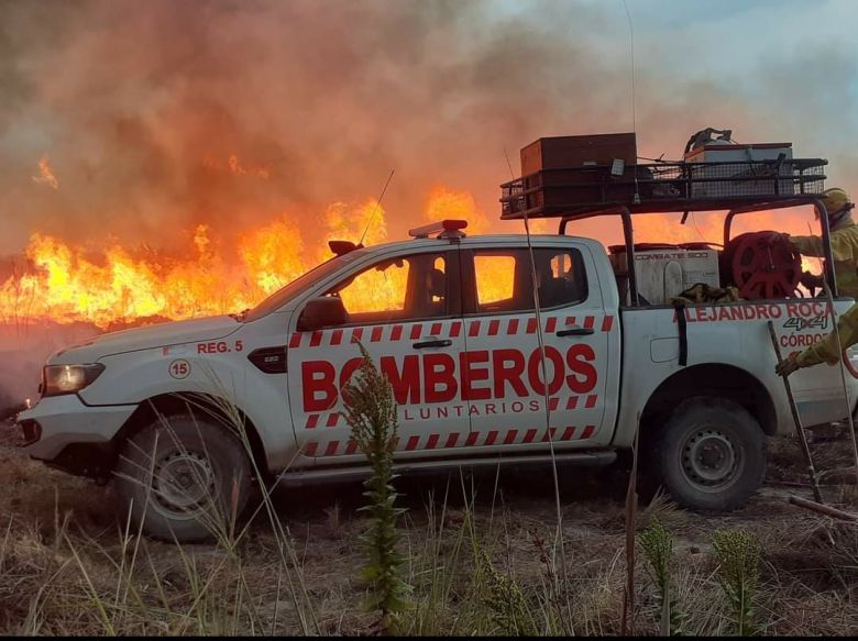 Luego de una semana de trabajo de bomberos en Corrientes, regresan los cuarteles a sus localidades 