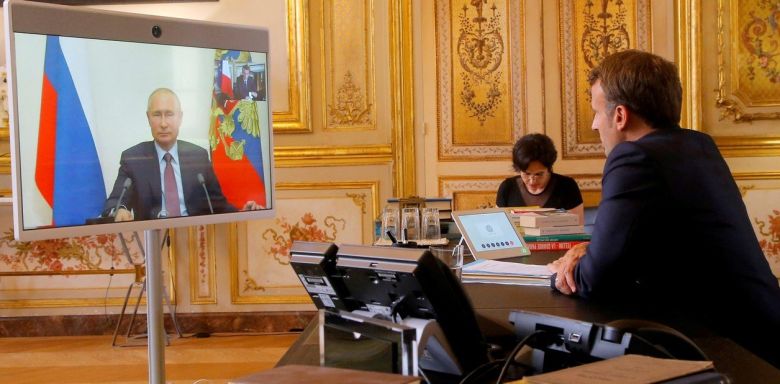Emmanuel Macron volvió a hablar con Vladimir Putin y Volodímir Zelenski para mediar en el conflicto