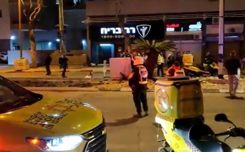 Israel: al menos dos muertos y múltiples heridos en un atentado al norte del país