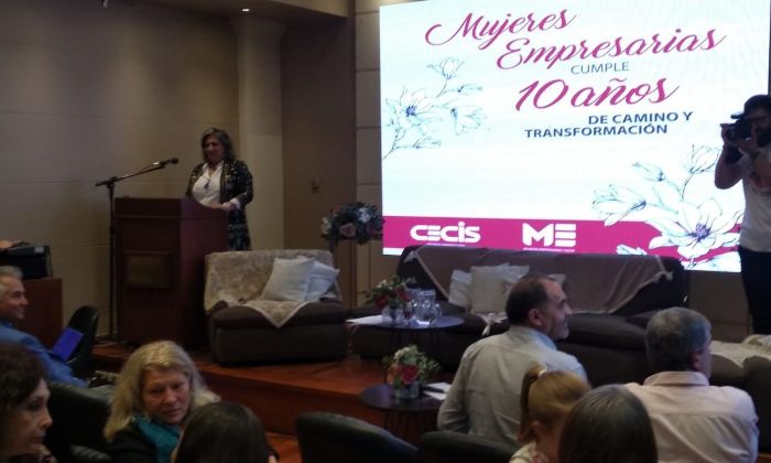 Emotivo acto por el décimo aniversario de Mujeres Empresarias del CECIS