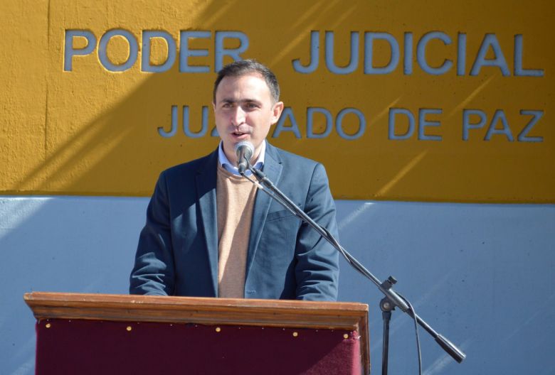 El Ministro de Justicia entregó 1.480.000 pesos a entidades de la ciudad