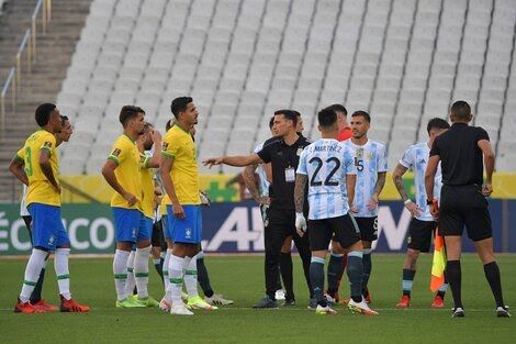 Se deberá jugar el suspendido Brasil- Argentina