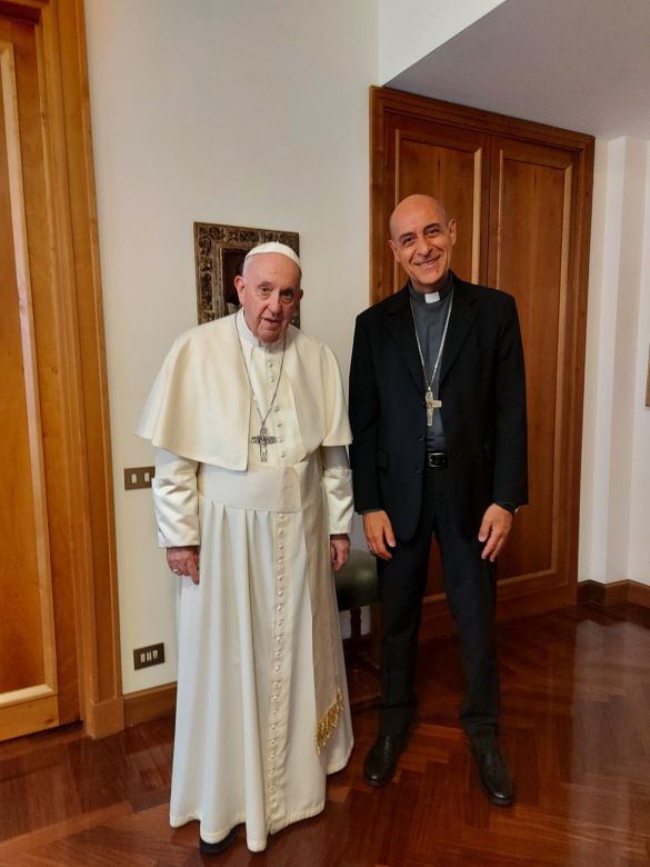 El obispo de la Plata se reunió con el Papa Francisco 