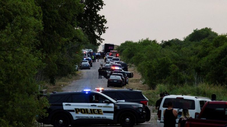 Horror en Texas: encontraron a 46 migrantes muertos en un camión que intentaba ingresar a EEUU