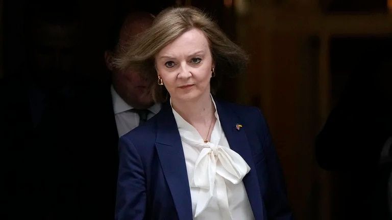 Quién es Liz Truss, la nueva primera ministra de Reino Unido 