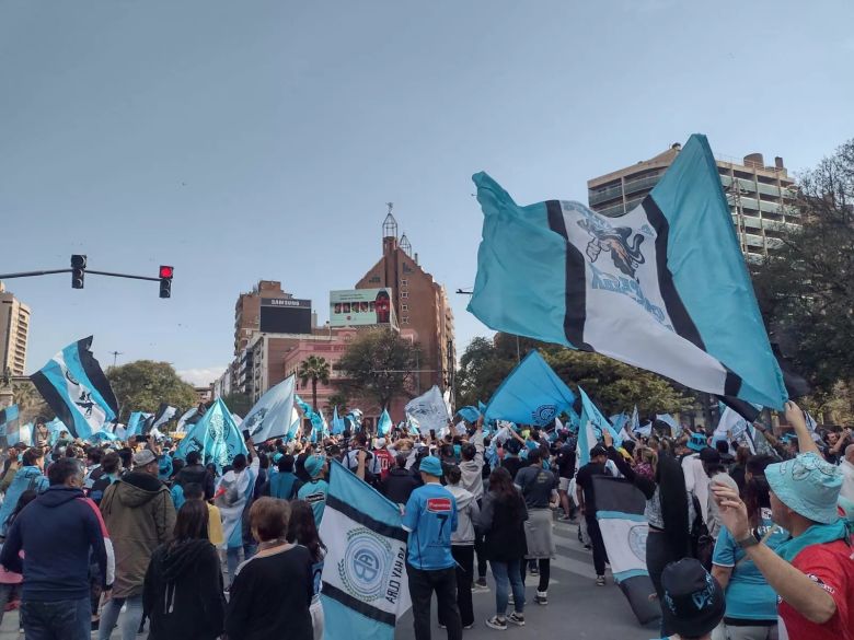 El festejo "Pirata" tras el ascenso de Belgrano se hizo sentir en Córdoba