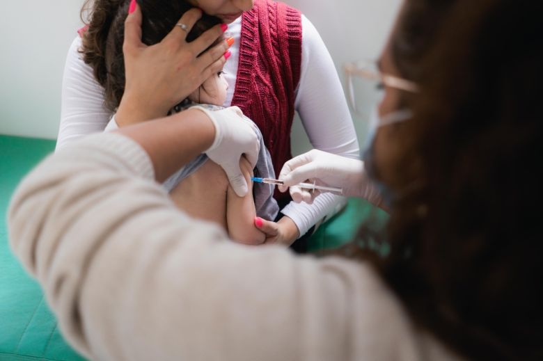 Triple Viral: comienza la vacunación casa por casa