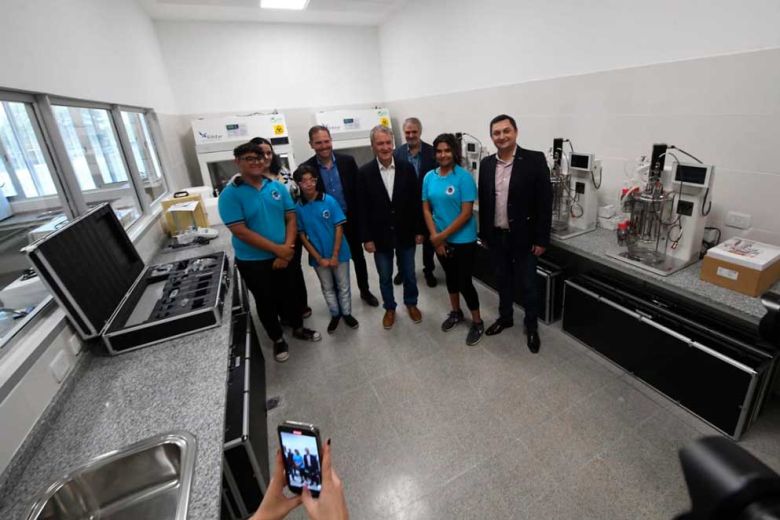 Villa María: nueva escuela ProA con orientación en biotecnología