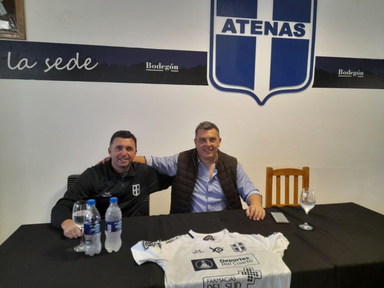 Darío Bringas fue presentado como nuevo entrenador de Atenas