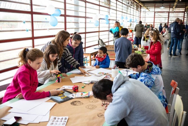 La Escuela Municipal de Artes Plásticas celebró sus 70 años de vida
