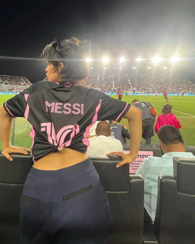 Camila Cabello fue a ver a jugar a Messi y enloqueció: “Modo chica fan completamente desbloqueado”