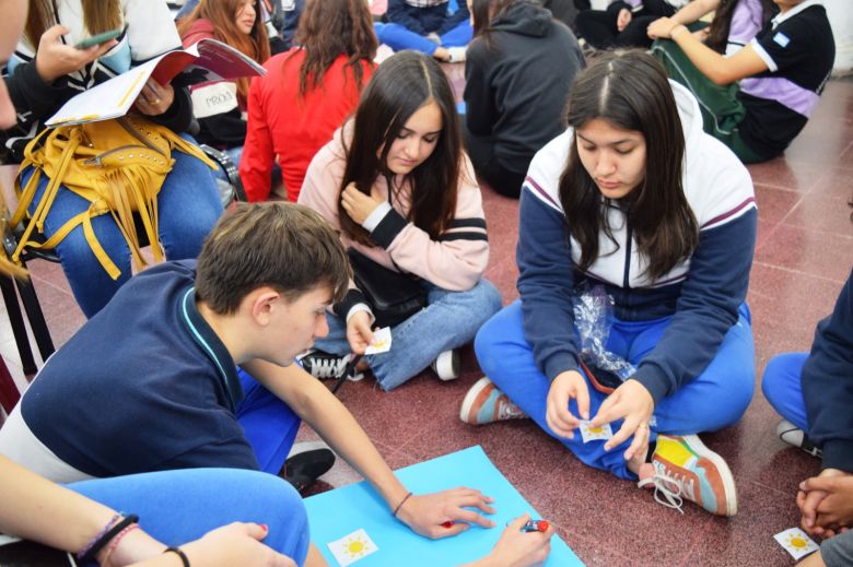 Semana de la Juventud: más de 150 alumnos secundarios participaron de un Taller de Orientación Vocacional 