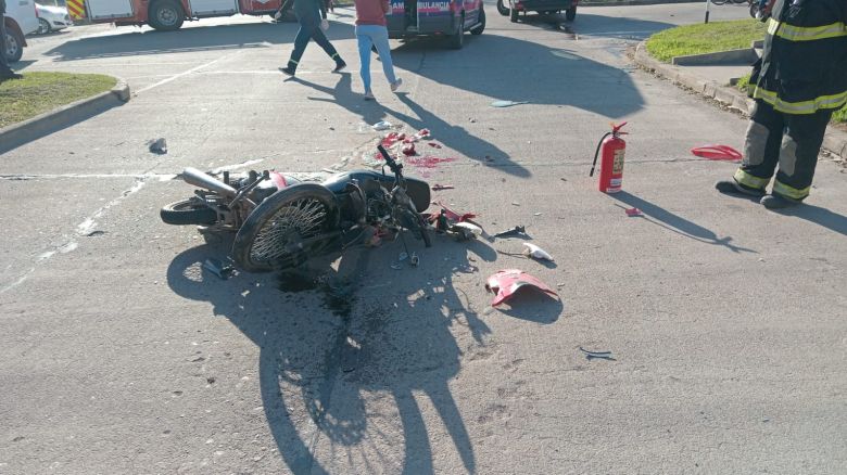 Un motociclista internado a causa de un choque en General Deheza 