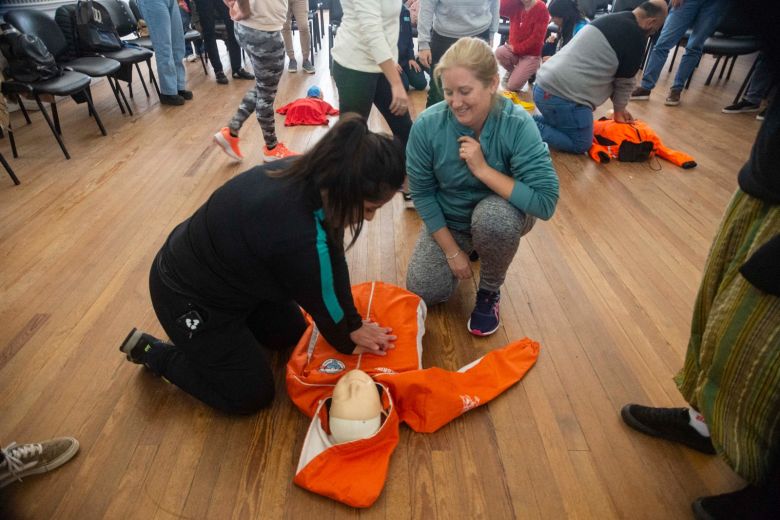 El municipio dicta cursos gratuitos de primeros auxilios para peloteros y salones infantiles