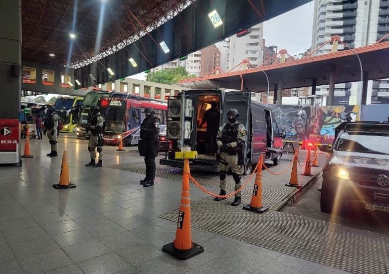 FPA realizó controles preventivos en la terminal de ómnibus de Córdoba 