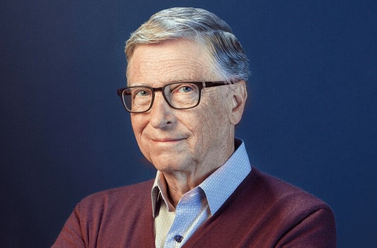 "Cambiará nuestras vidas por completo": qué es AGI, la peligrosa tecnología que Bill Gates predijo