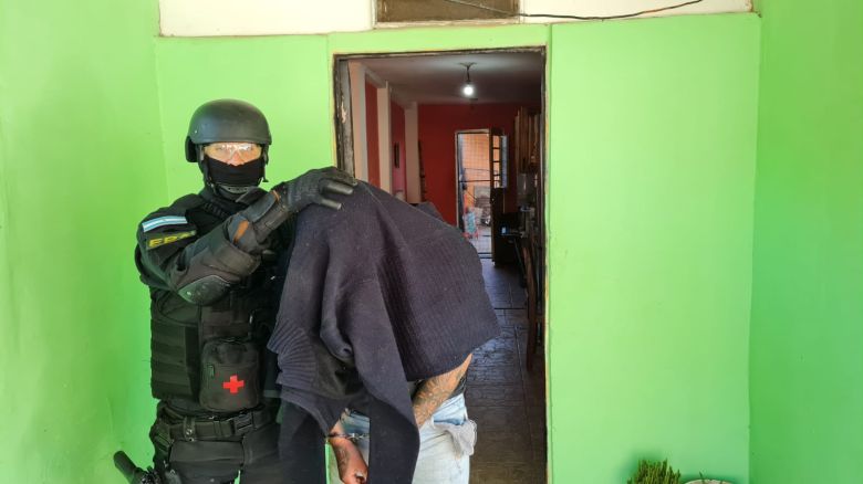 Córdoba: un detenido y secuestro de estupefacientes en barrio residencial América