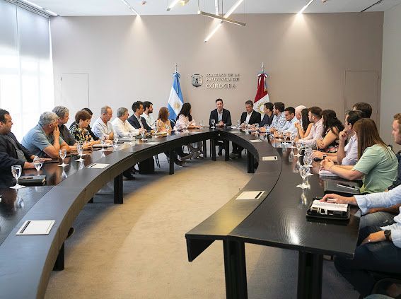 El ministro Manuel Calvo se reunió con intendentes de todos los departamentos de la provincia 