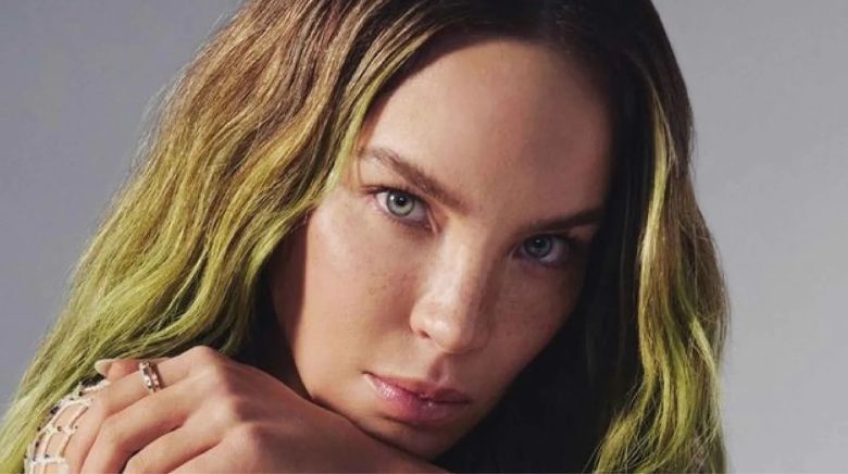 Belinda mostró su pelo verde en unas fotos para Vogue: “Este cambio ha sido un renacer para mí”