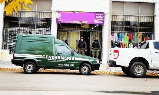 Operativo de Gendarmería y AFIP en un comercio de Sampacho