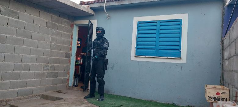 Córdoba: FPA detuvo una banda narco familiar en barrio General Savio